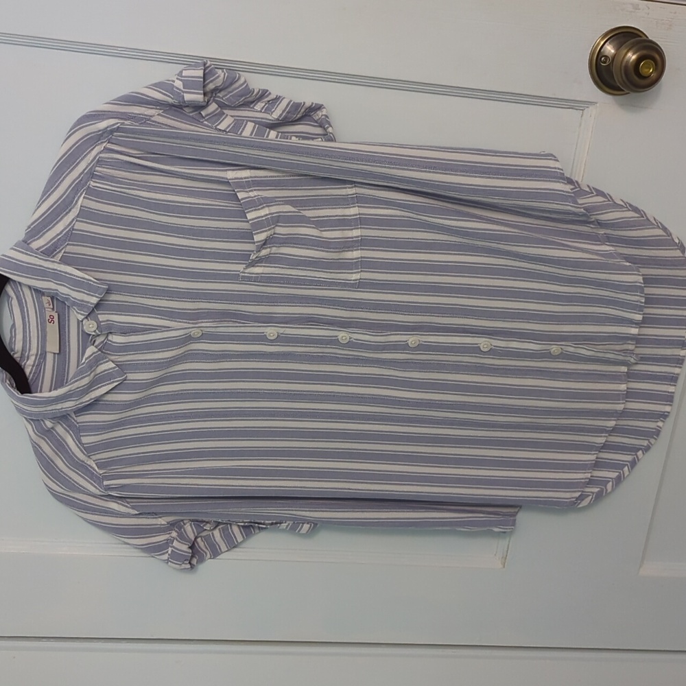 SO Size L Blue and White Short Sleeved Striped Rayon Button Down Shirt